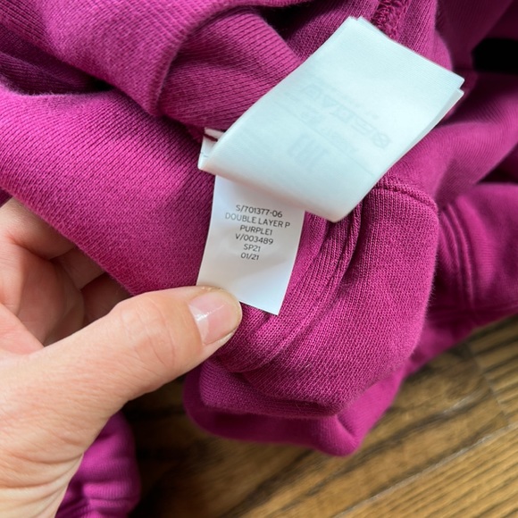 Yeezy x Gap Sweatshirt - Picture 6 of 6